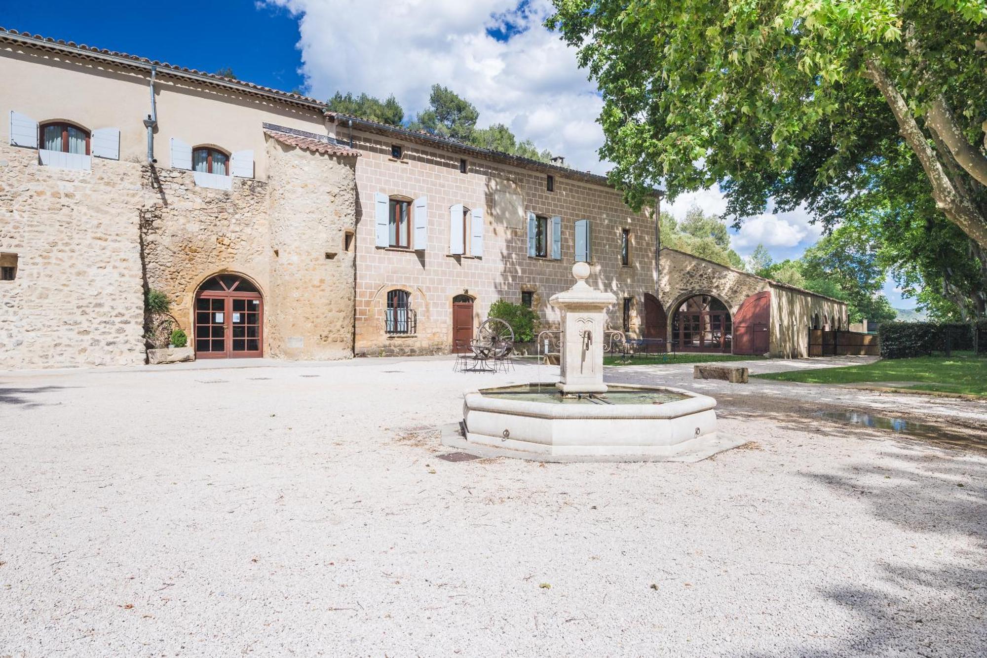 Le Relais Du Grand Logis 3*